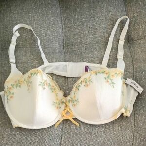 Adore Me Floral Embroidered Bra in Cream and Yellow